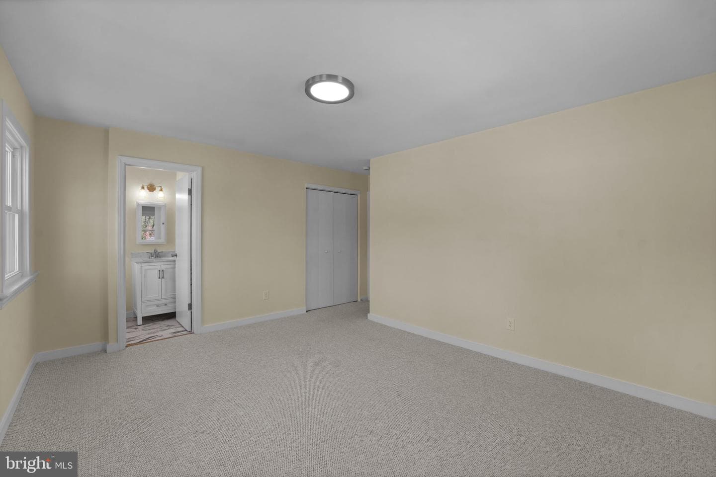 8405 Ravenswood photo 20