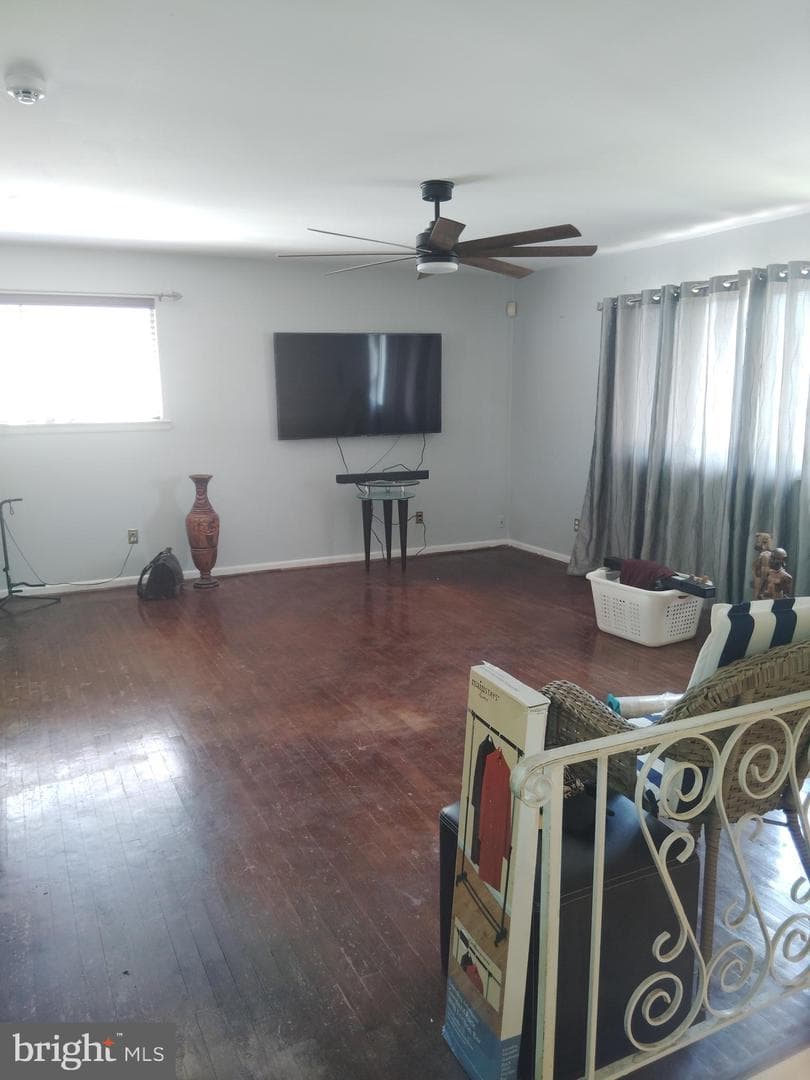 4106 Saint Clair Place photo 8