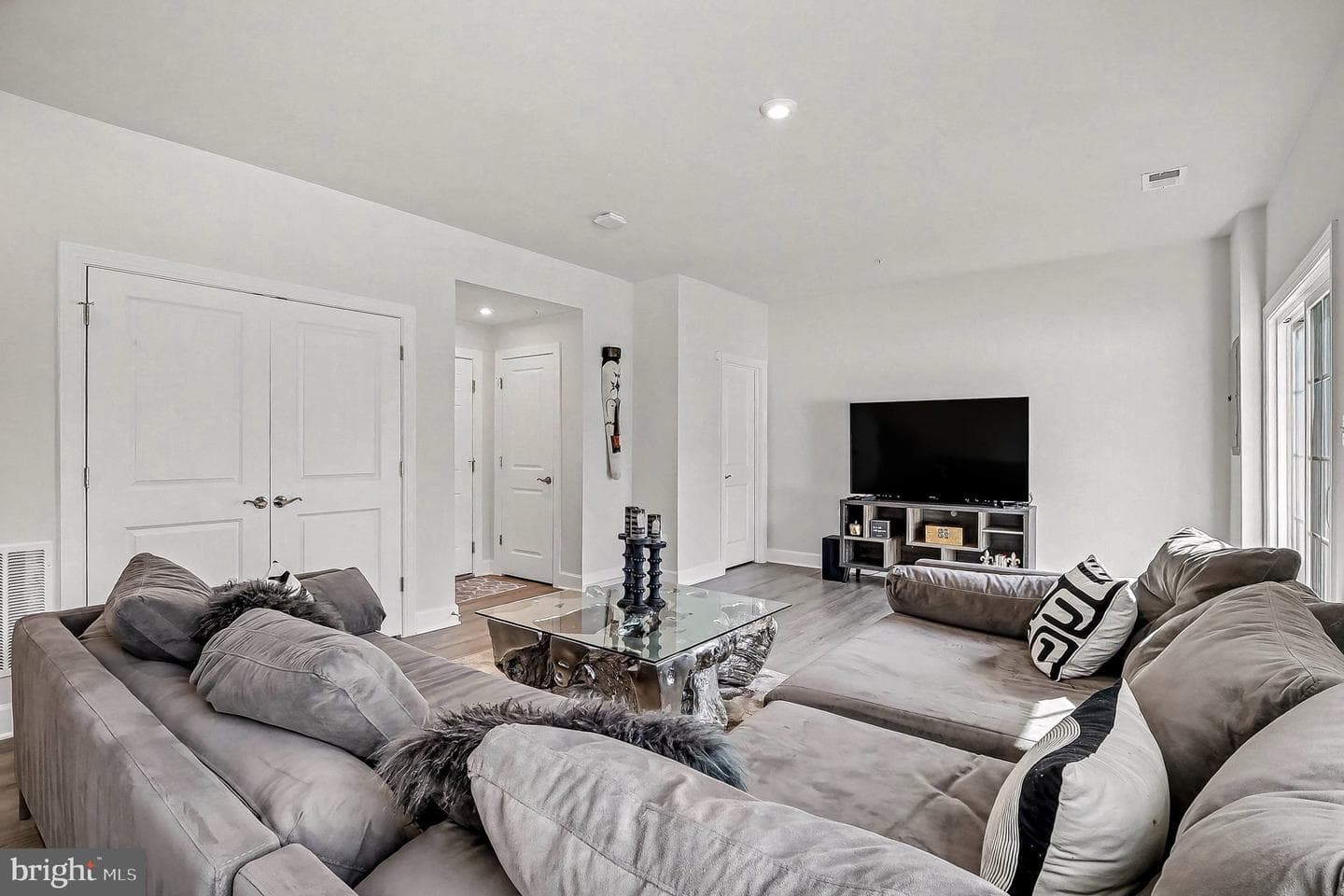 10878 Foxtrot Circle photo 16