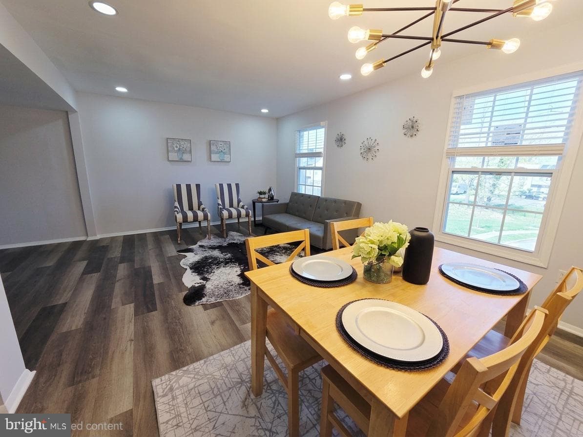 2076 Chadwick Terrace photo 4