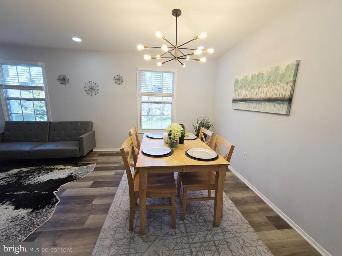 2076 Chadwick Terrace photo 5
