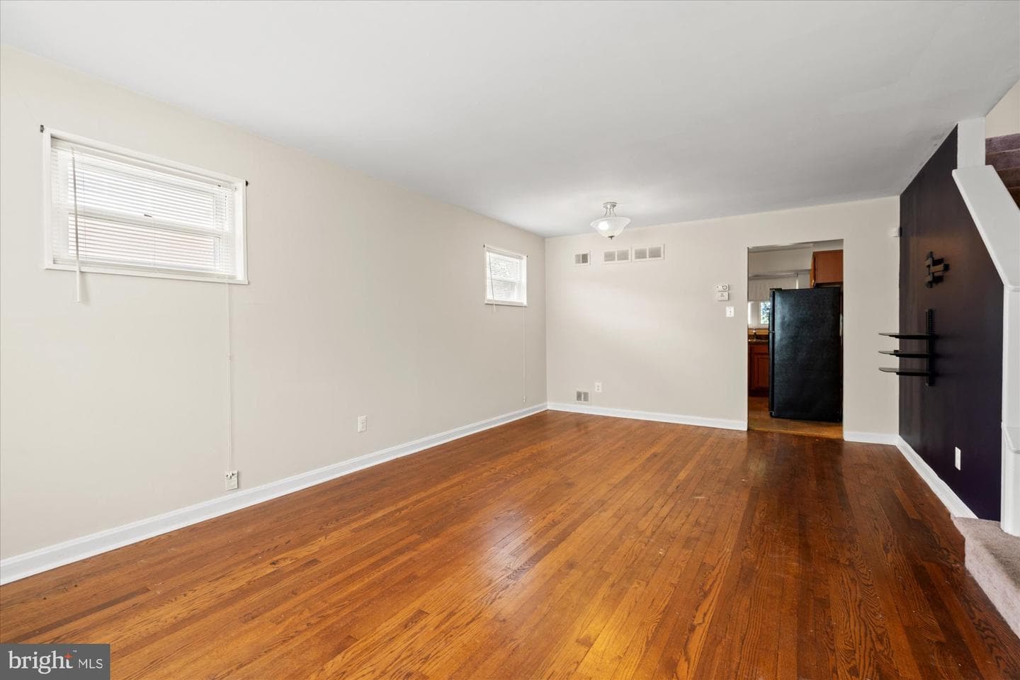 4102 28th Avenue photo 3