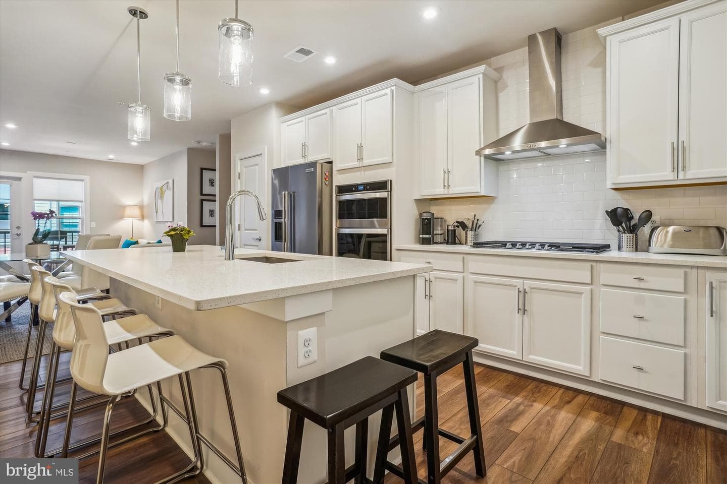 102 Saint Ives Place #209 photo 3
