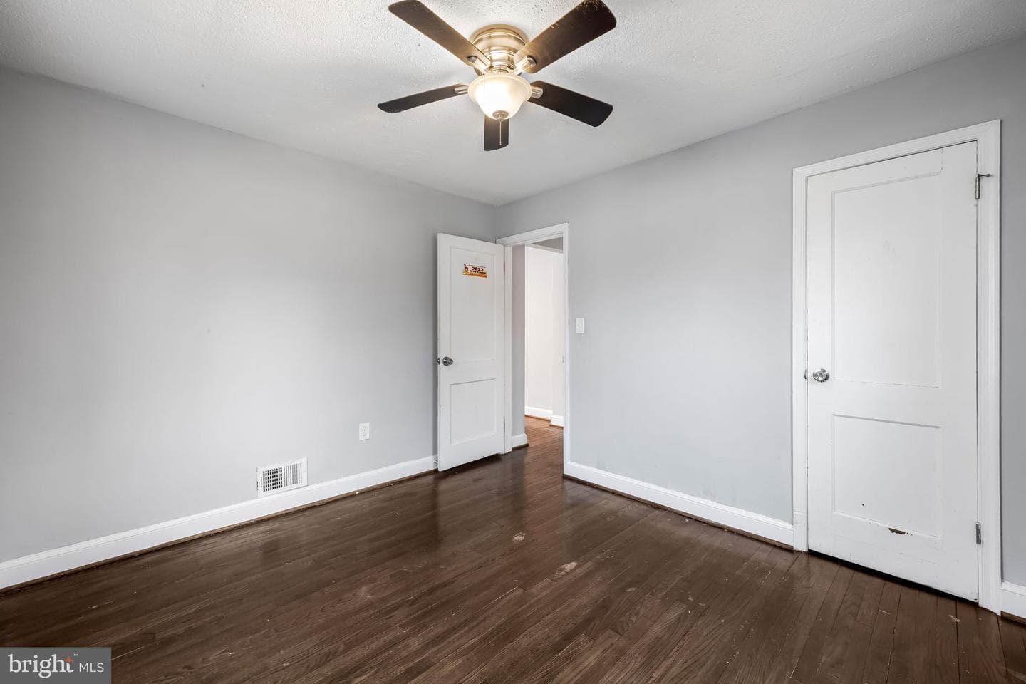 308 Zelma Avenue photo 14
