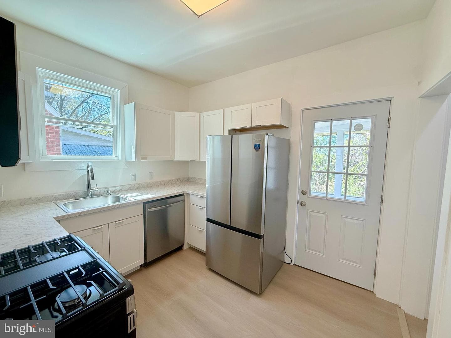 4202 Edmonston Road photo 5