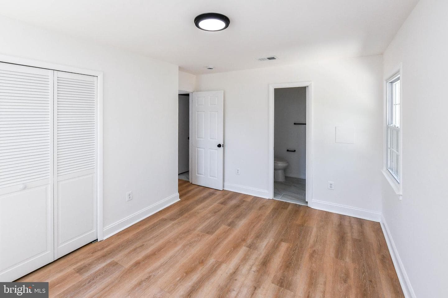 10200 New Orchard Drive photo 46