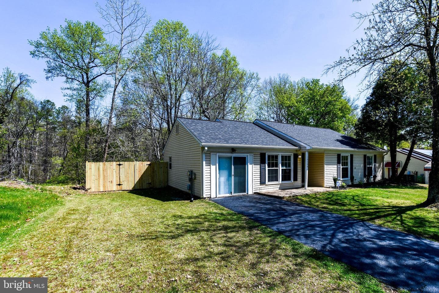 10200 New Orchard Drive photo 9