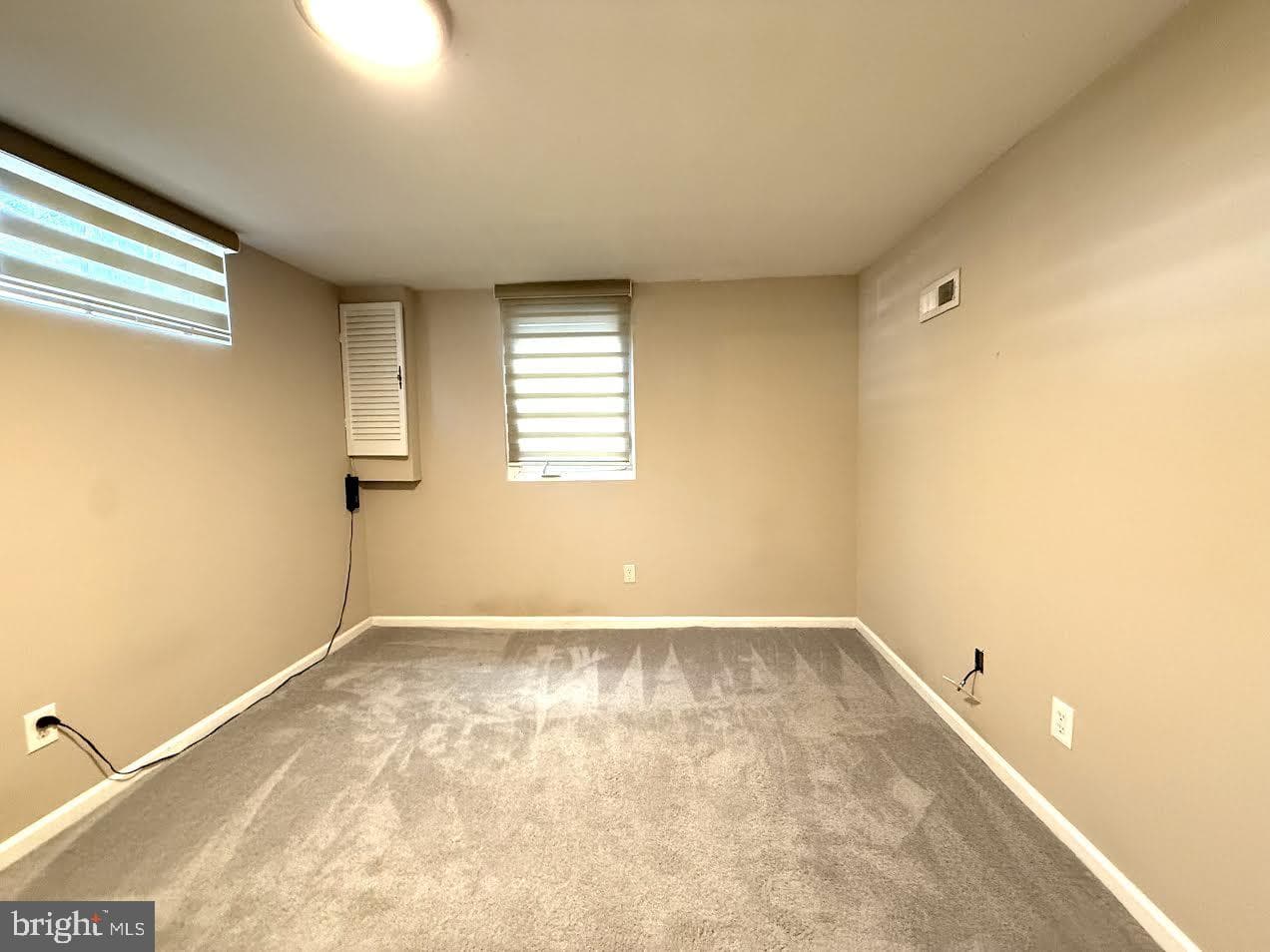 8703 34th Avenue photo 12