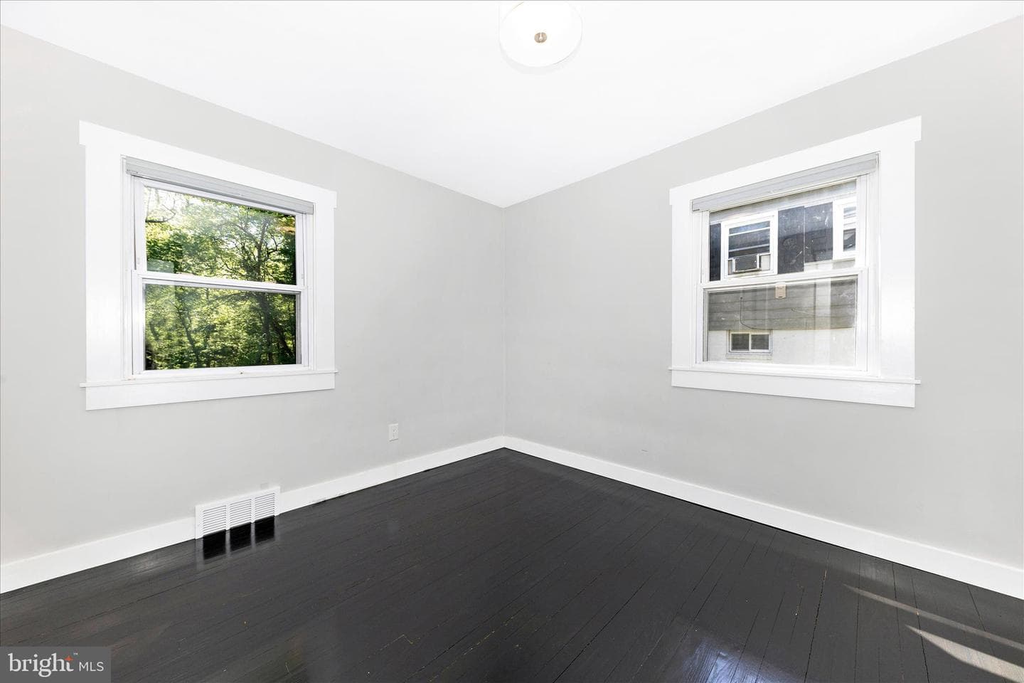 1519 Jutewood Avenue photo 25