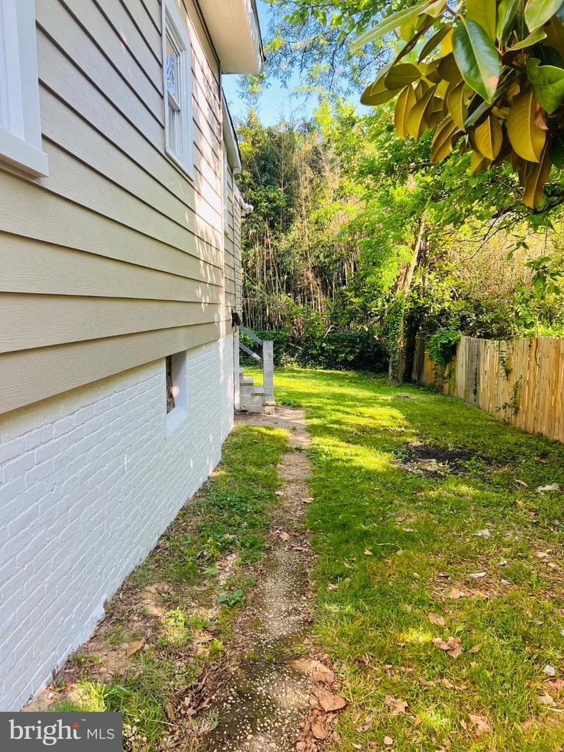 5709 Dade Street photo 14