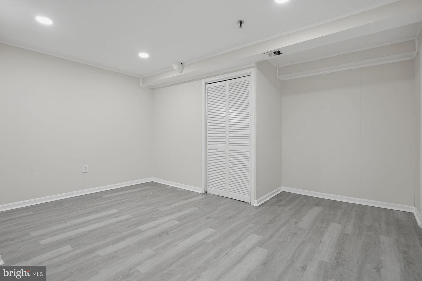 6219 Dimrill Court photo 34