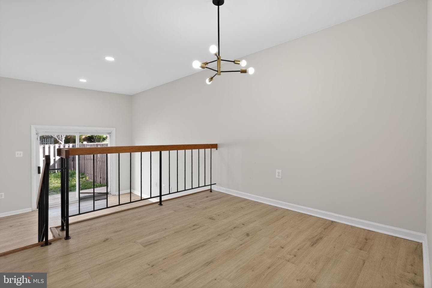 6219 Dimrill Court photo 6