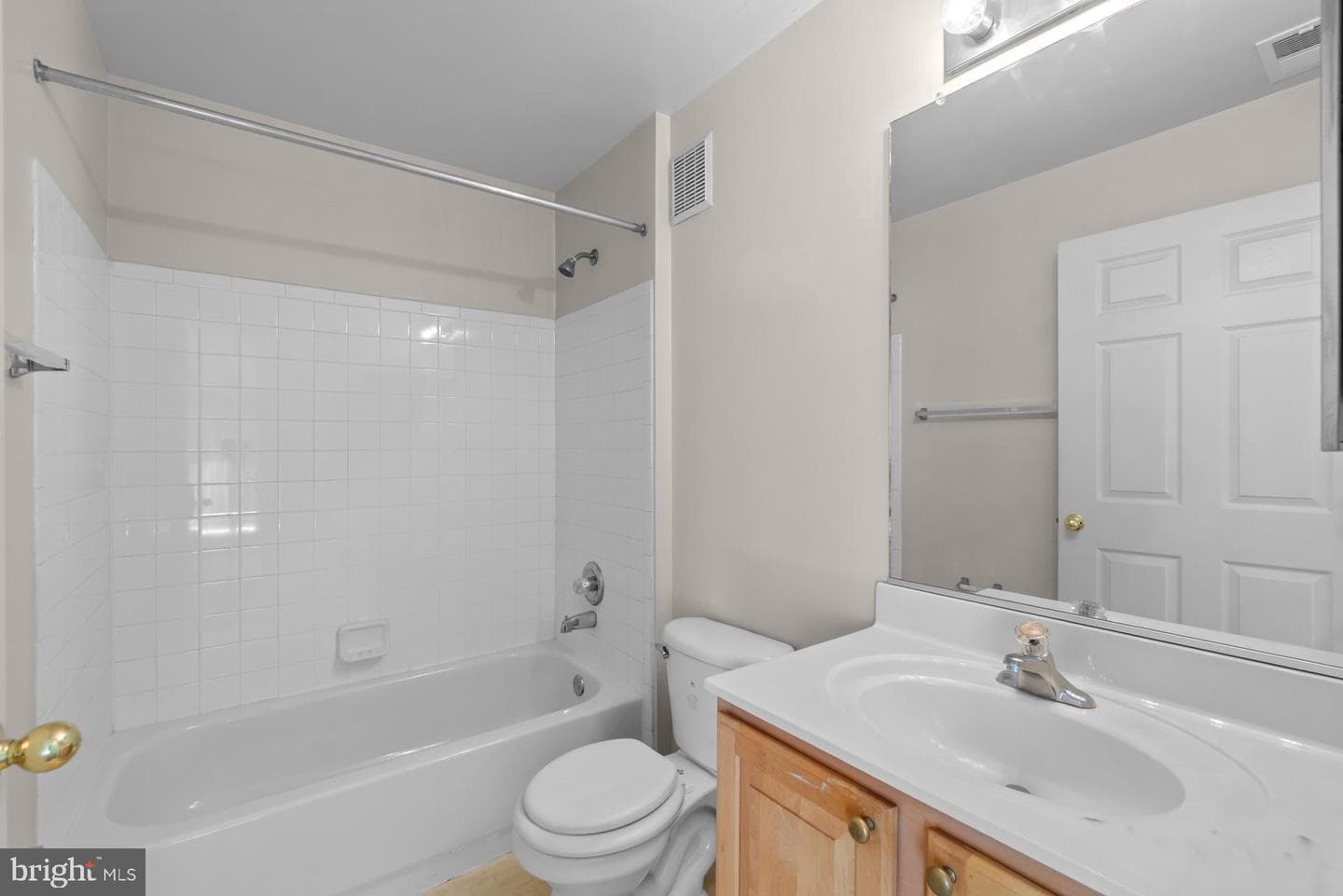 15608 Everglade Lane #d201 photo 26
