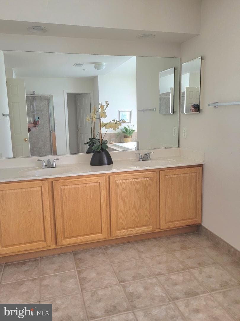 1202 Strausberg Street photo 33