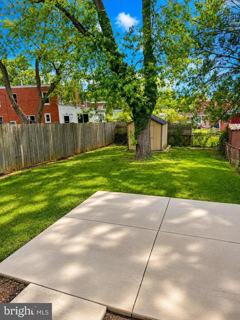 1120 Carrington Avenue photo 26