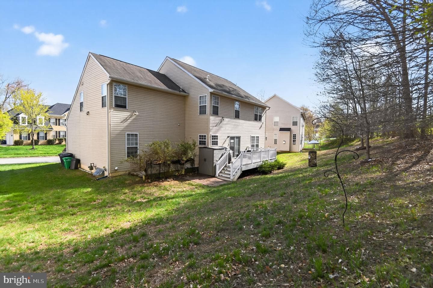 9009 Eldon Drive photo 3