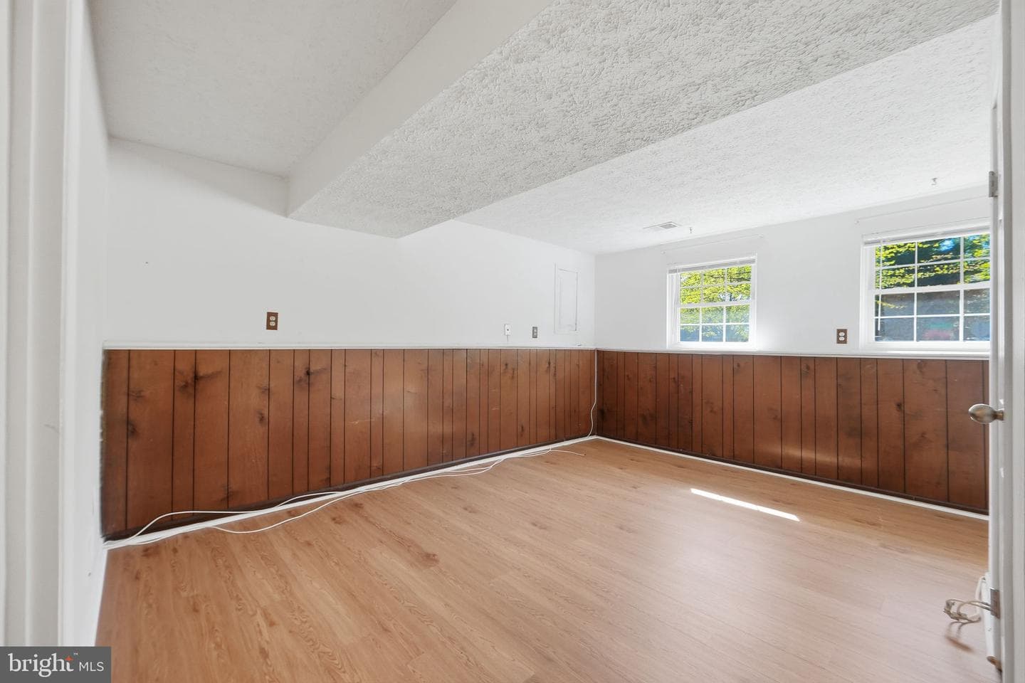 10300 Forestgrove Lane photo 20
