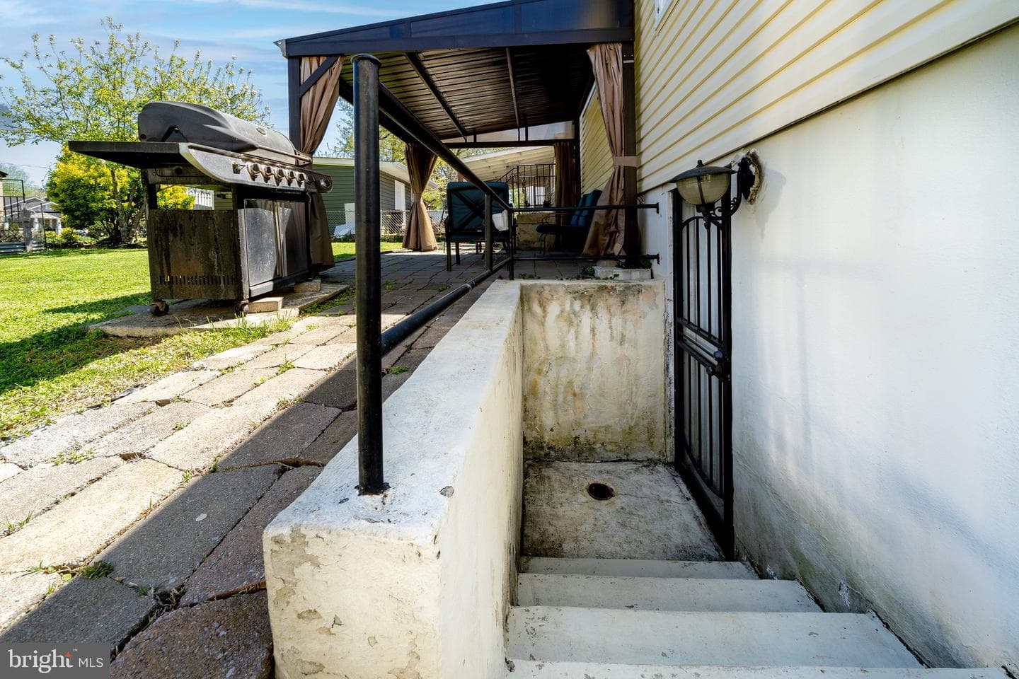 1511 Warren Ave photo 33