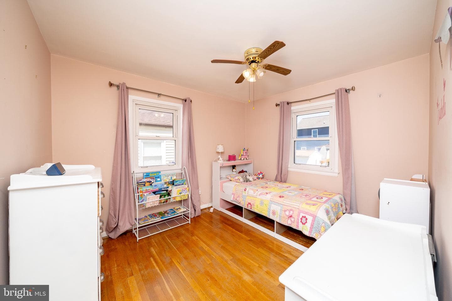1511 Warren Ave photo 7