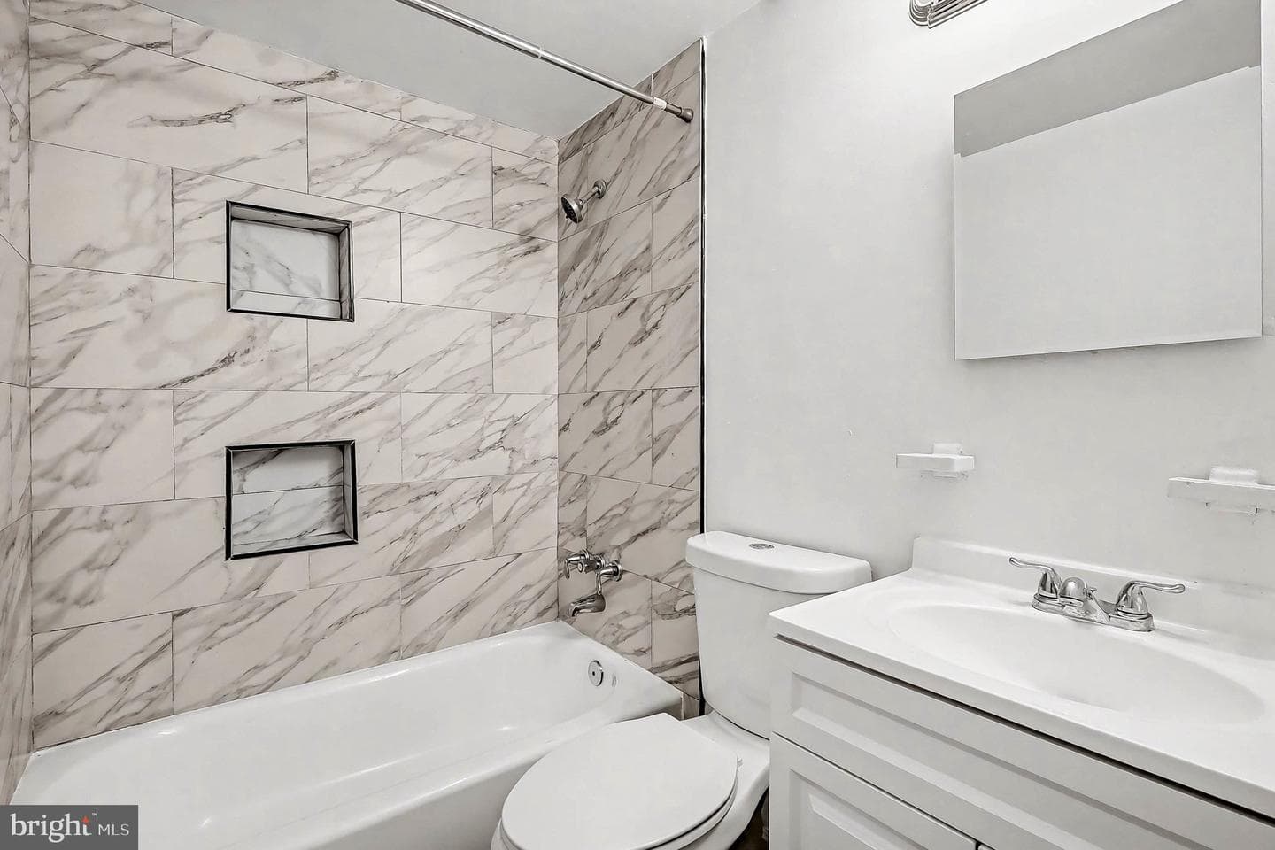2310 Ewing Avenue #201 photo 17