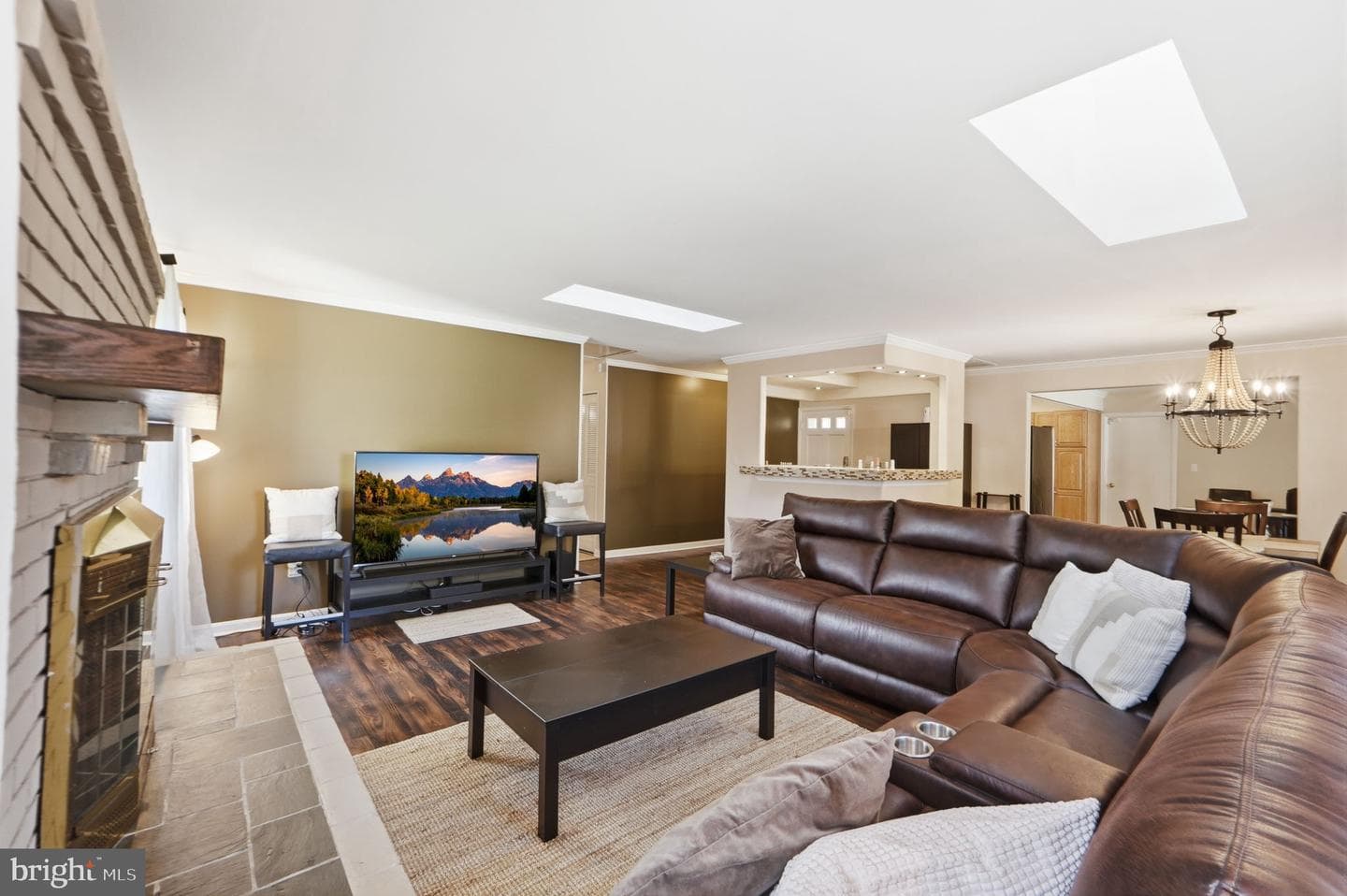 2907 Tarragon Lane photo 9