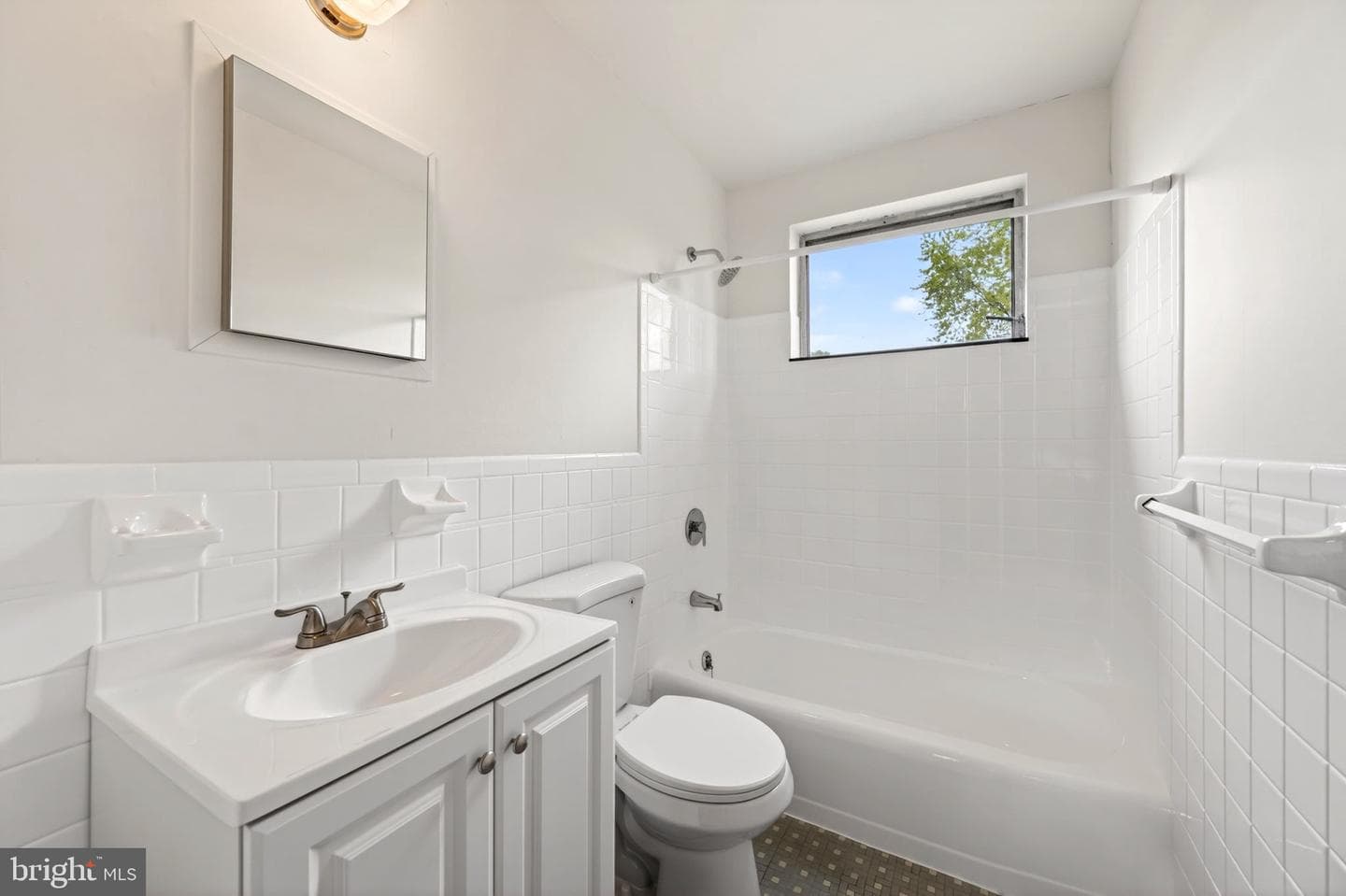 2412 Fordham Street photo 29