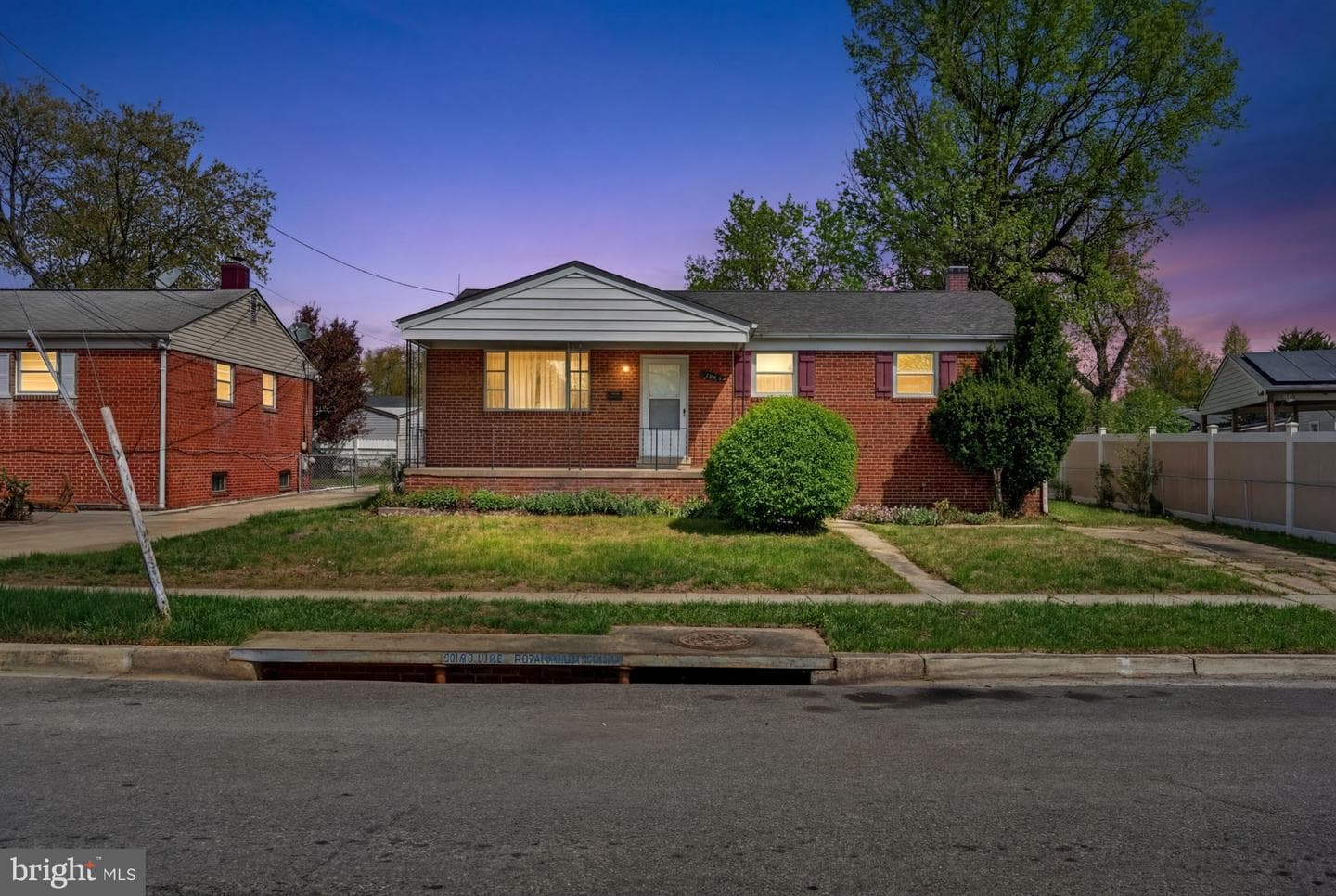 2412 Fordham Street photo 6