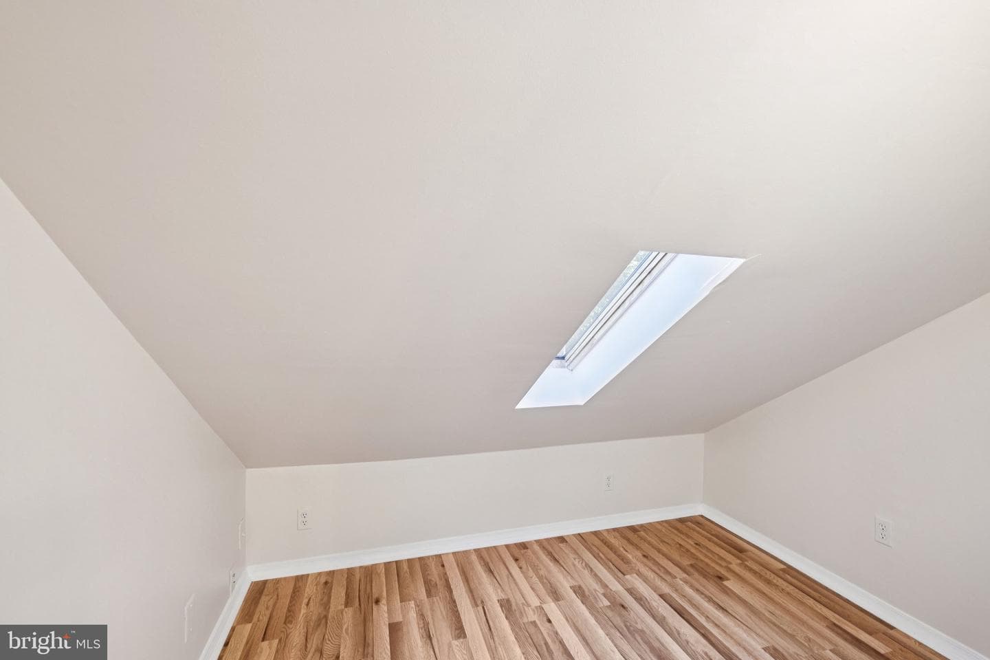 4012 Beechwood Road photo 20