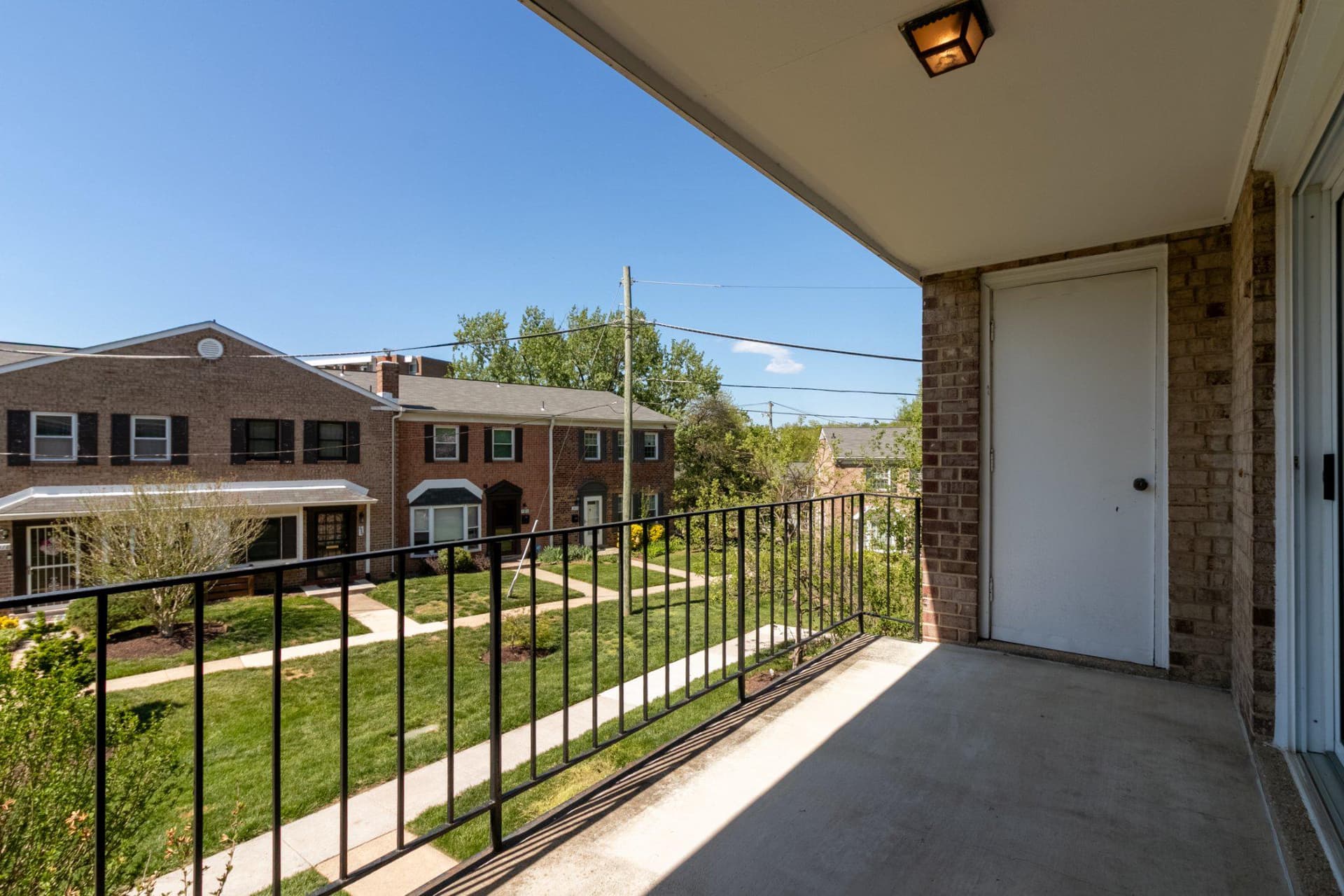 7950 Lakecrest Drive photo 29