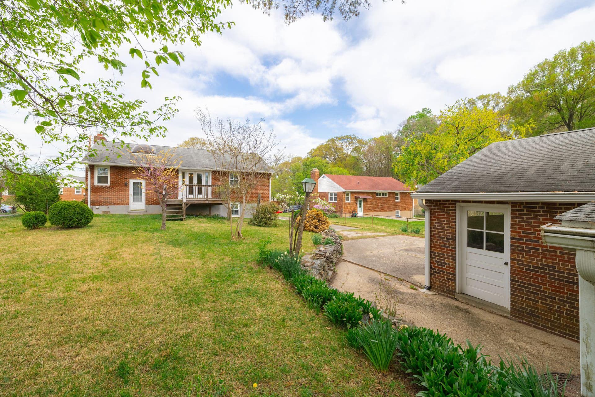 10904 Fleetwood Drive photo 32