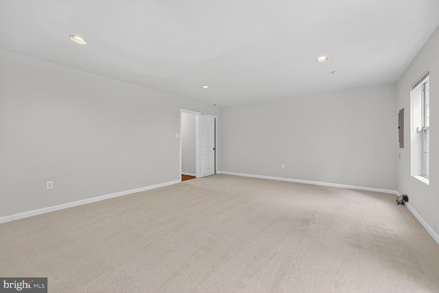 1546 Deep Gorge Court photo 17