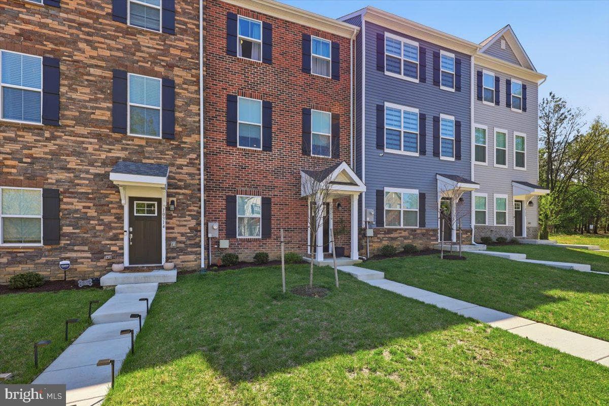 10316 Serenade Court photo 3