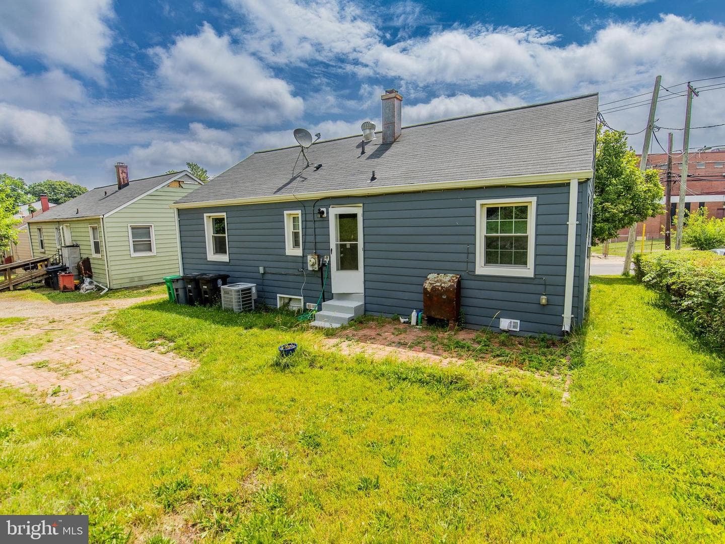 5014 N Englewood Drive photo 34