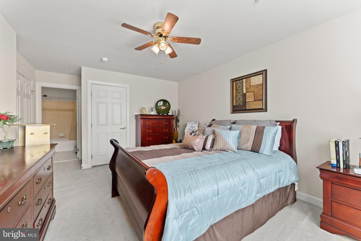 10916 Sir Paul Place photo 44