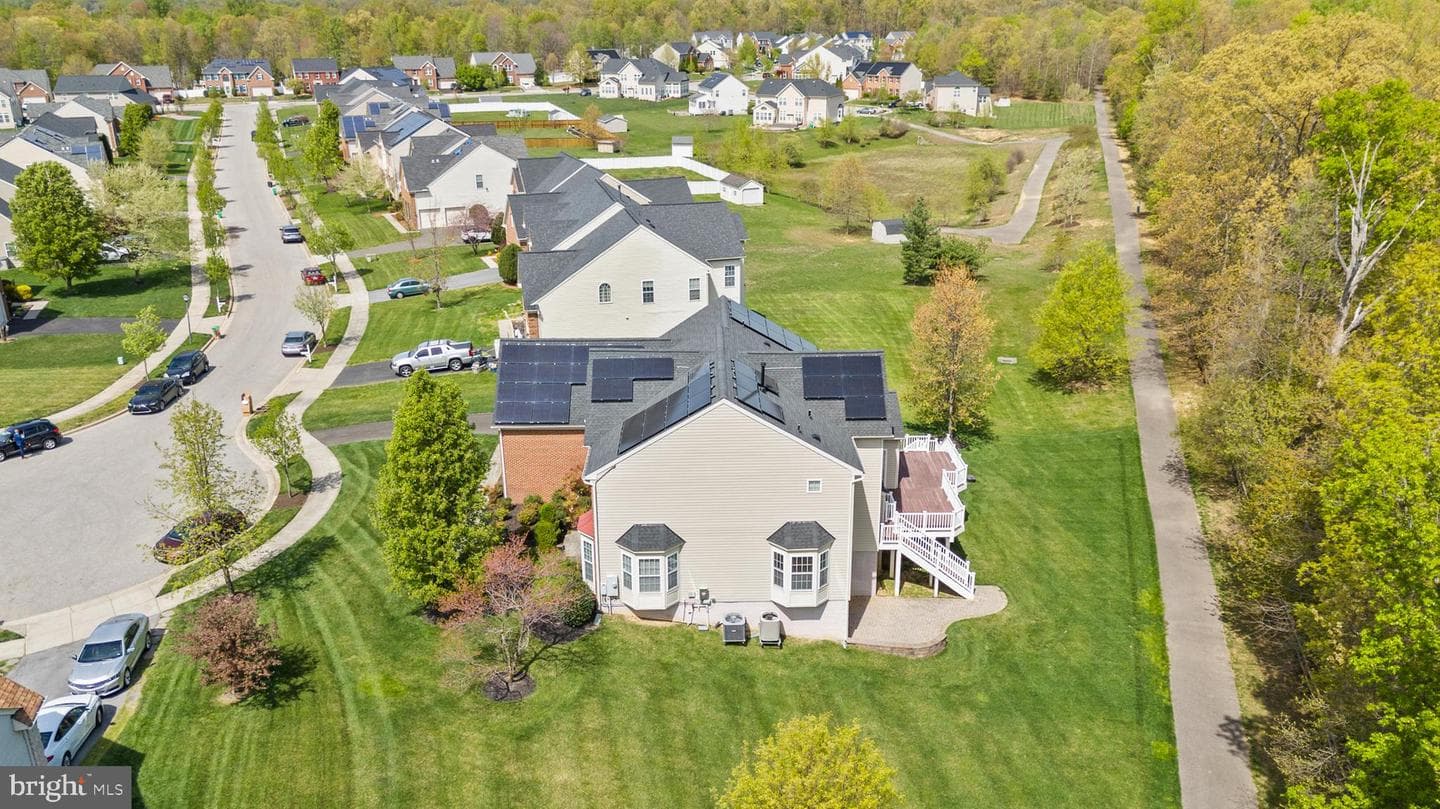 10916 Sir Paul Place photo 6