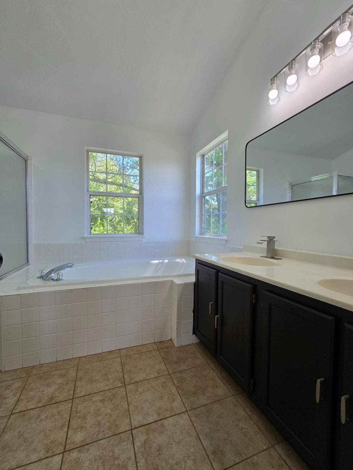 10904 Gunpowder Drive photo 15