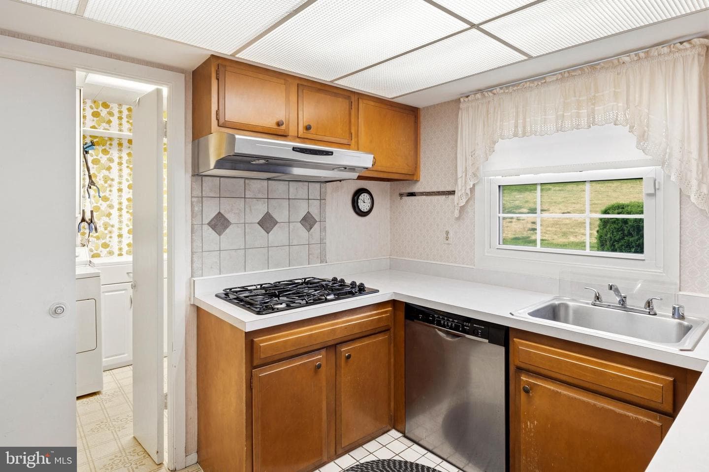 2313 Hanover Place photo 21