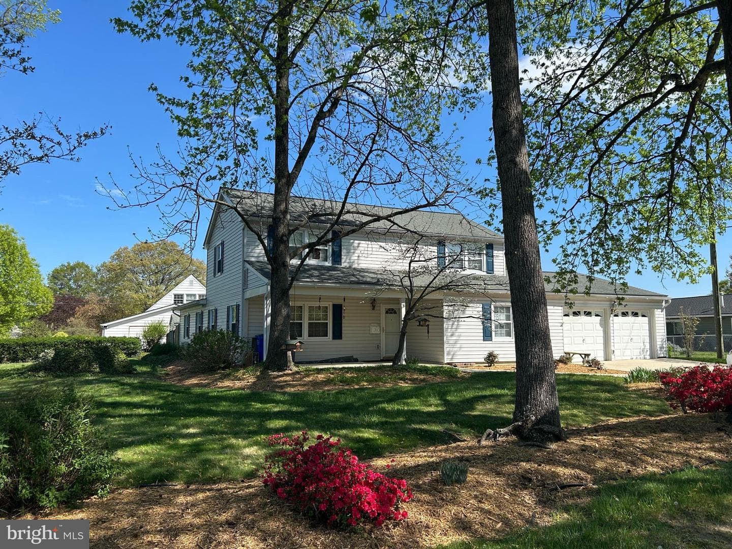 2903 Twisting Lane photo 4