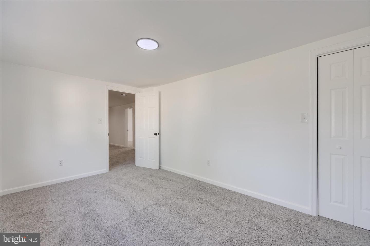 6810 Surratts Road photo 24