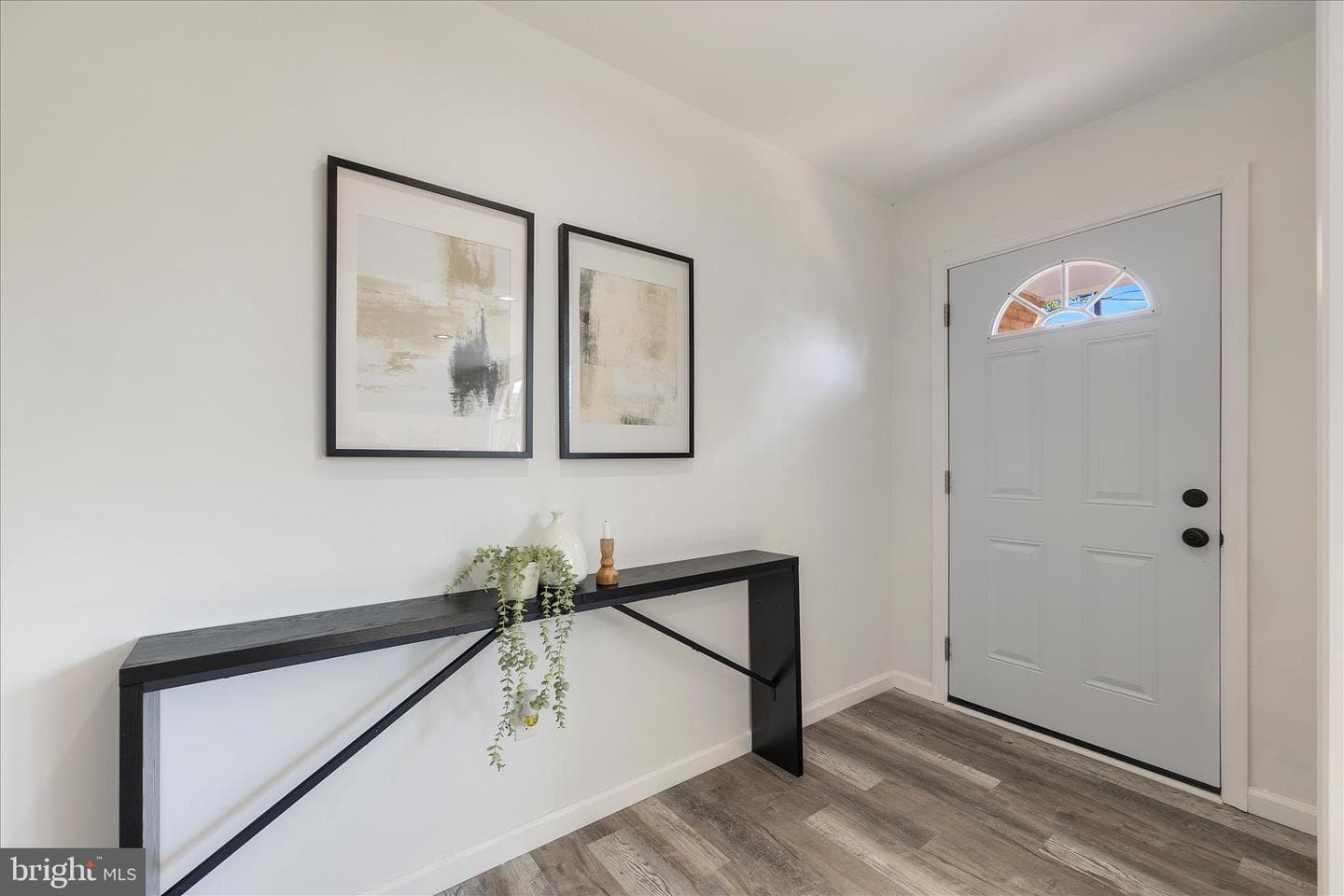 6810 Surratts Road photo 3