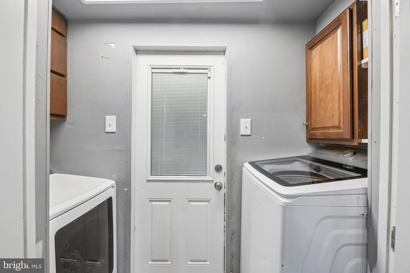 6624 Kipling Parkway photo 19