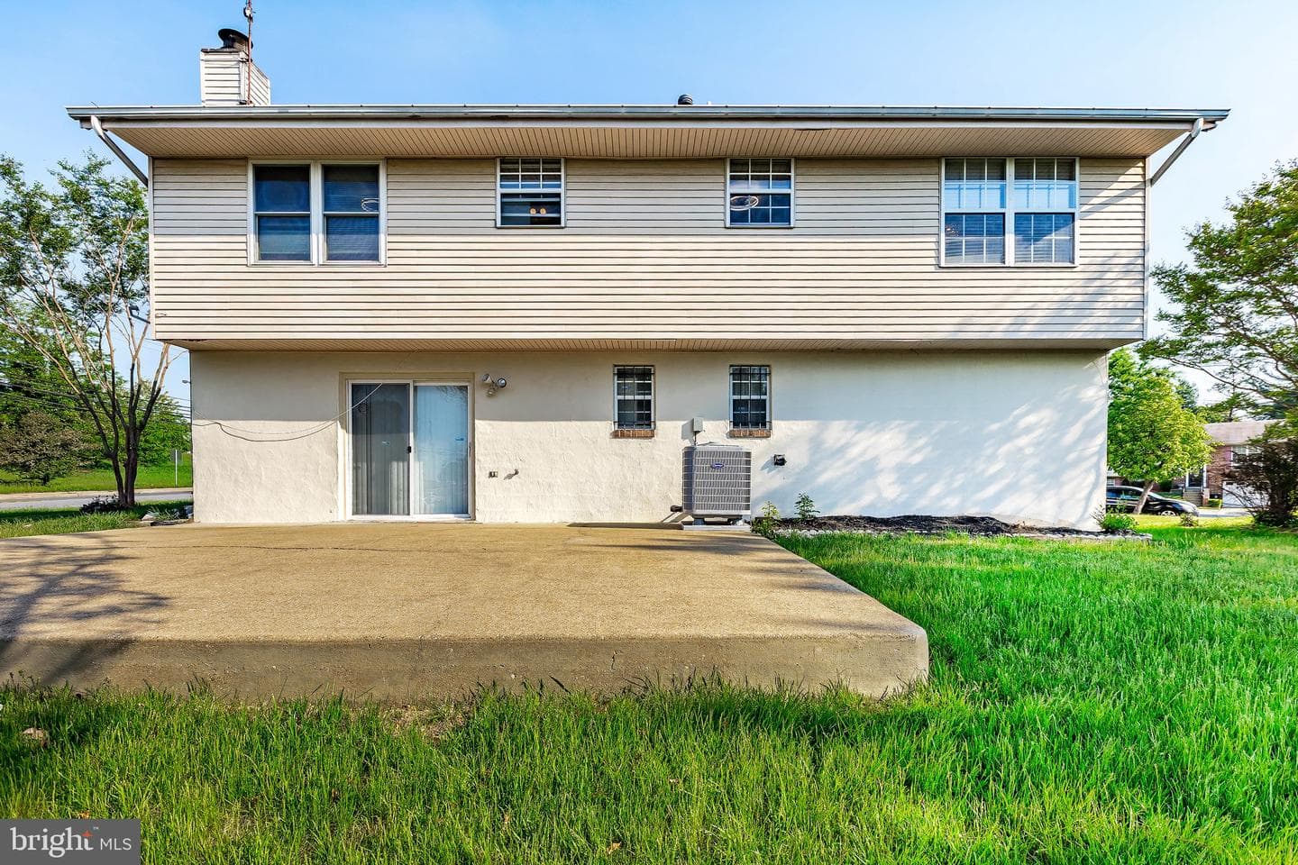 1701 Dekalb Court photo 12