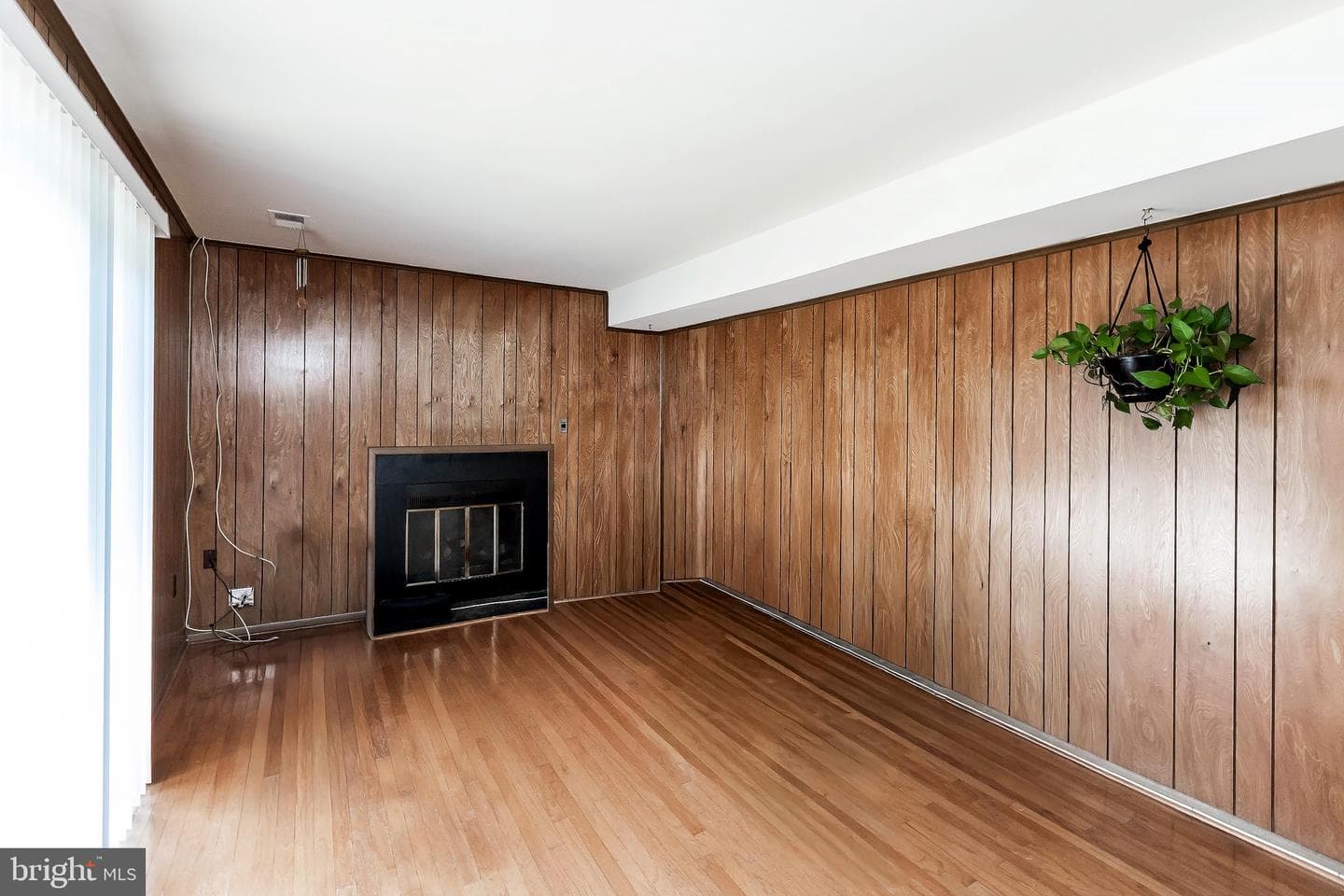 1701 Dekalb Court photo 7