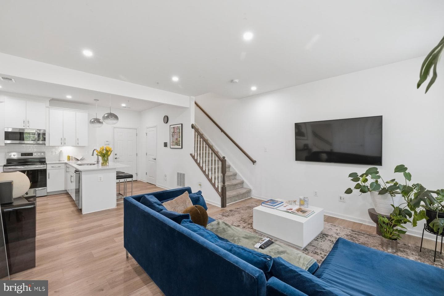 2731 Pinebrook Road photo 4