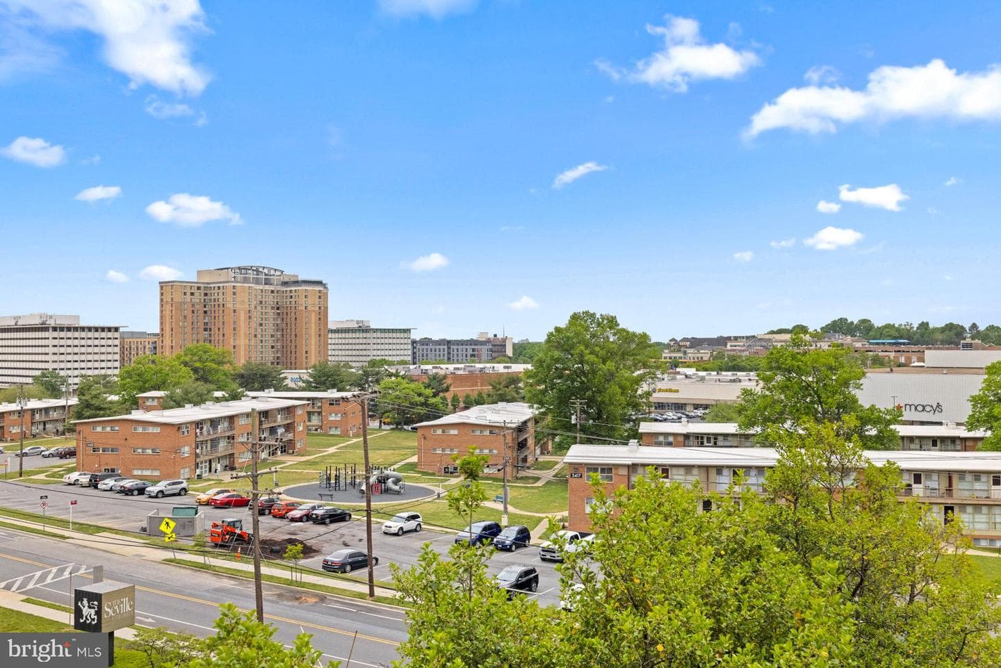 3450 Toledo Terrace #610
