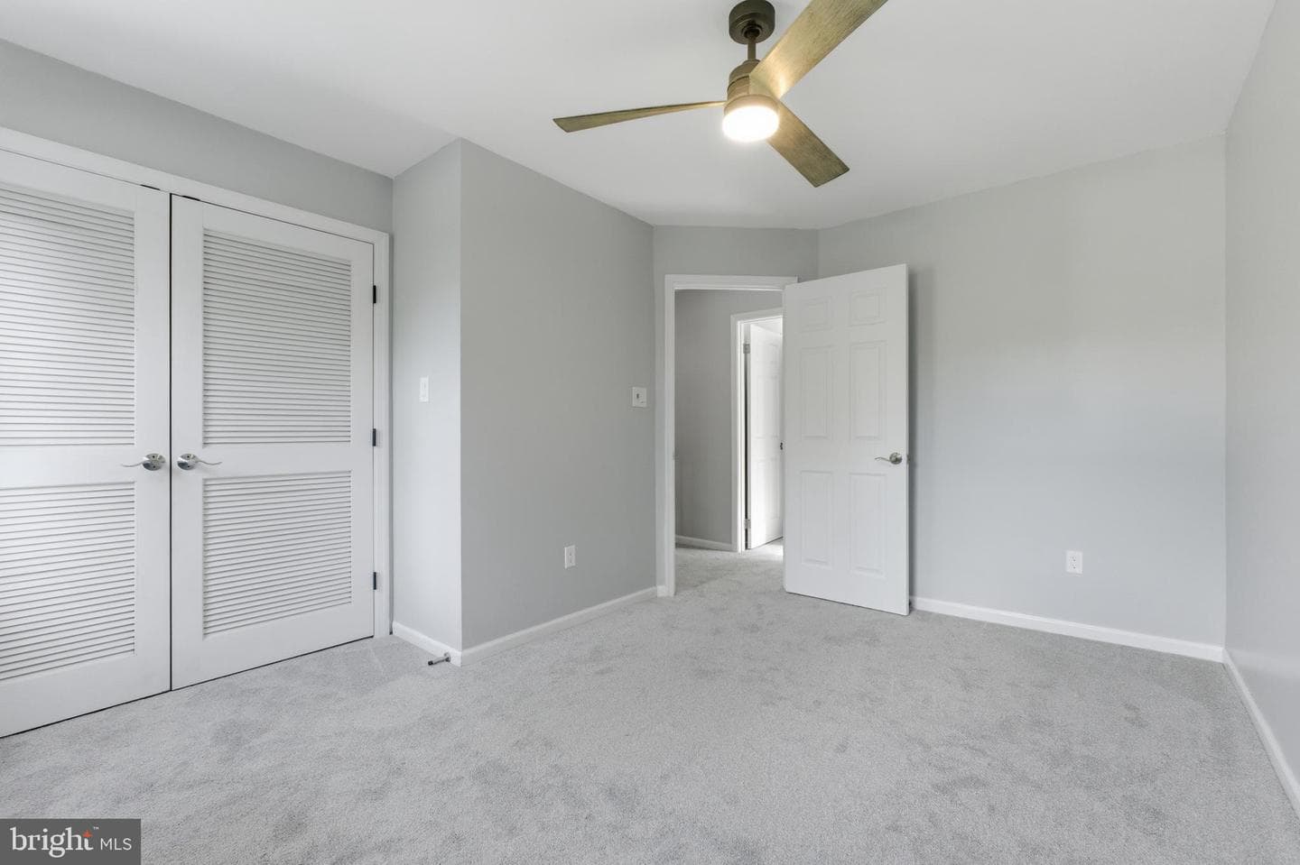 13601 Pendleton Street photo 29