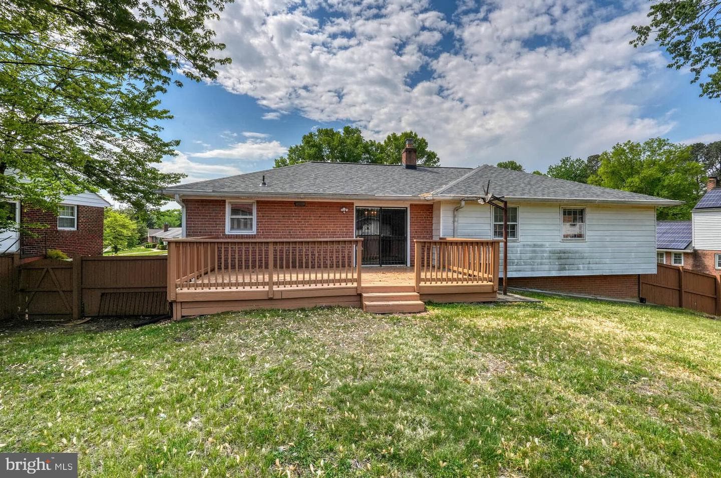 4 Thurston Drive photo 34