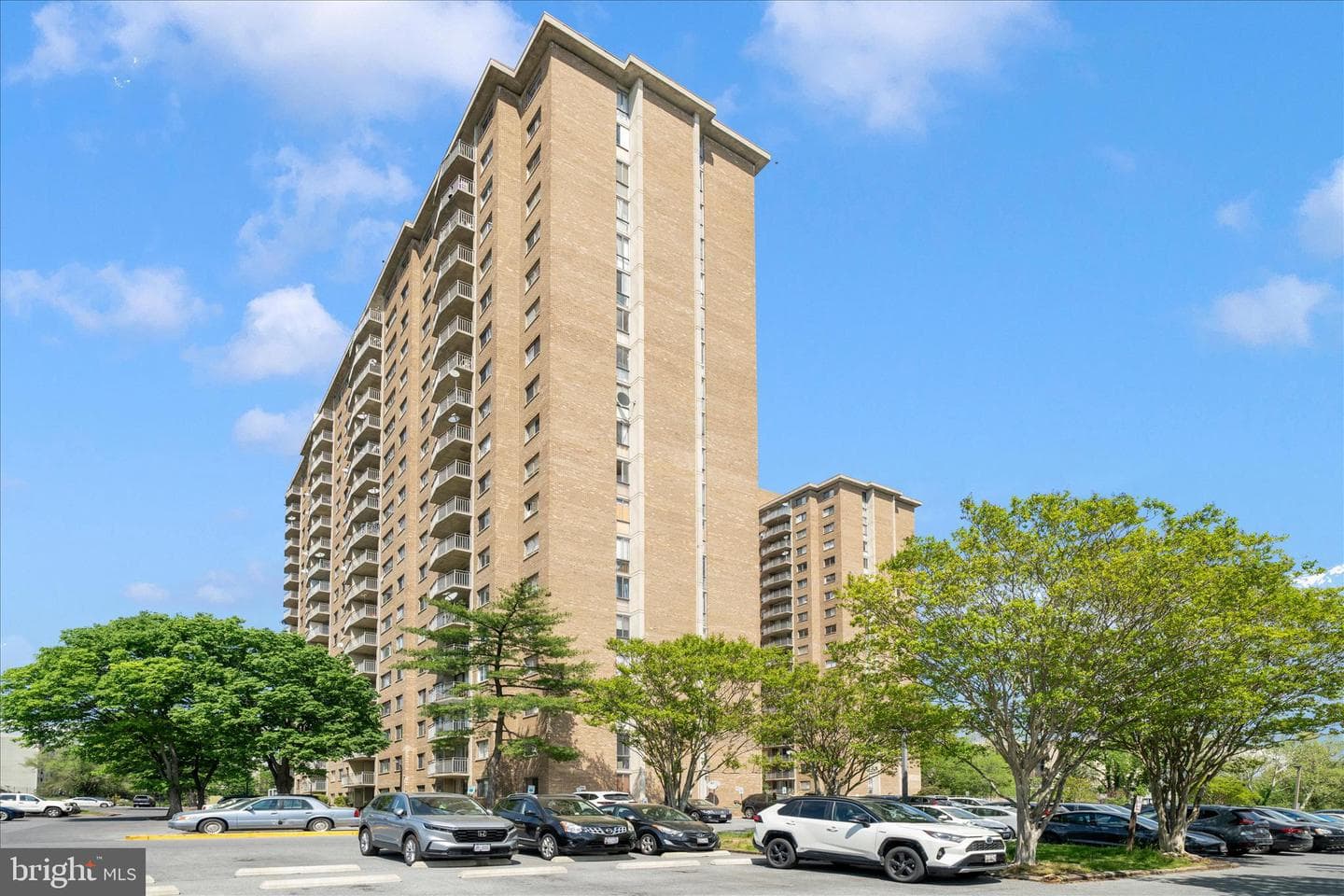 1836 Metzerott Road #904 photo 26