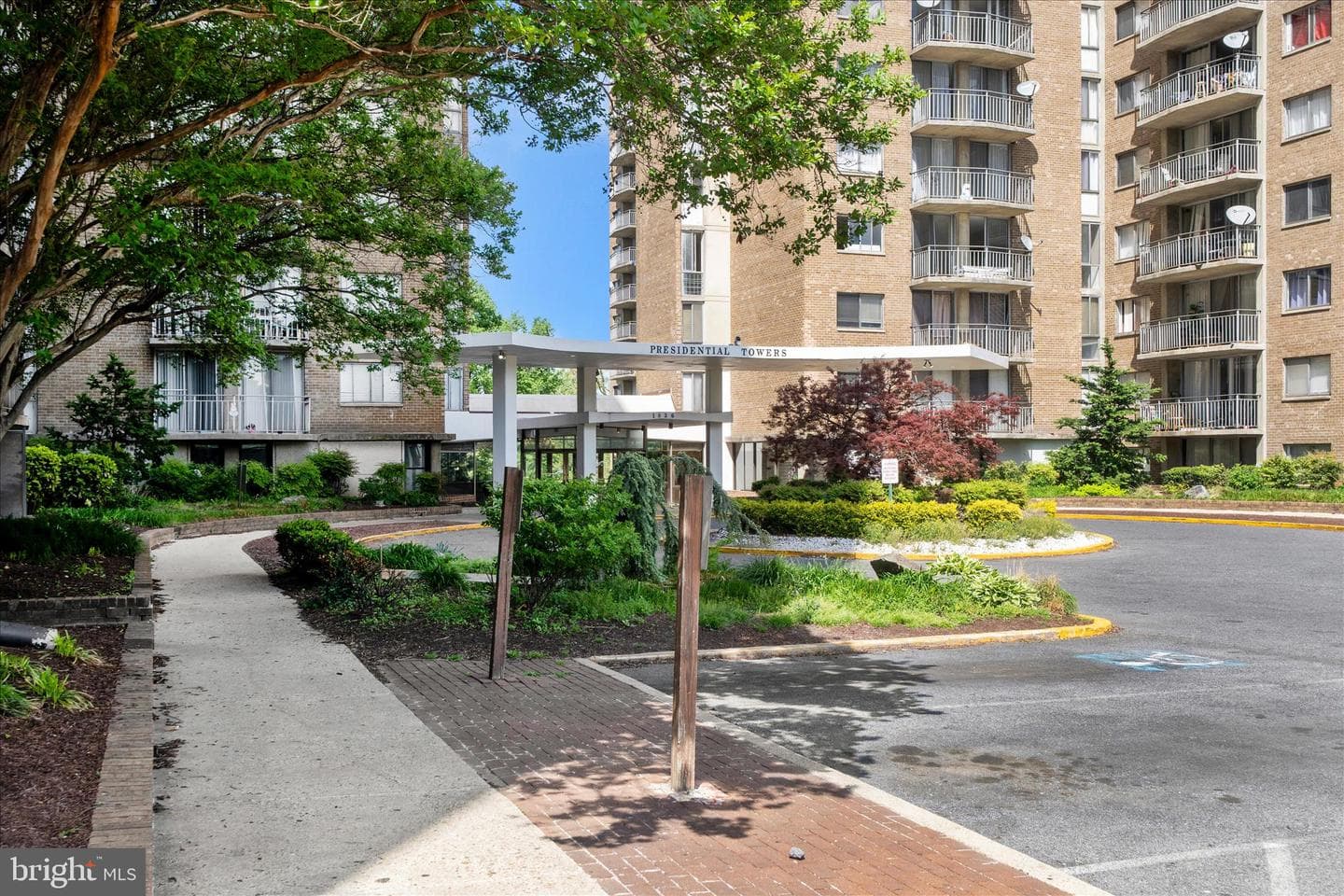 1836 Metzerott Road #904 photo 37
