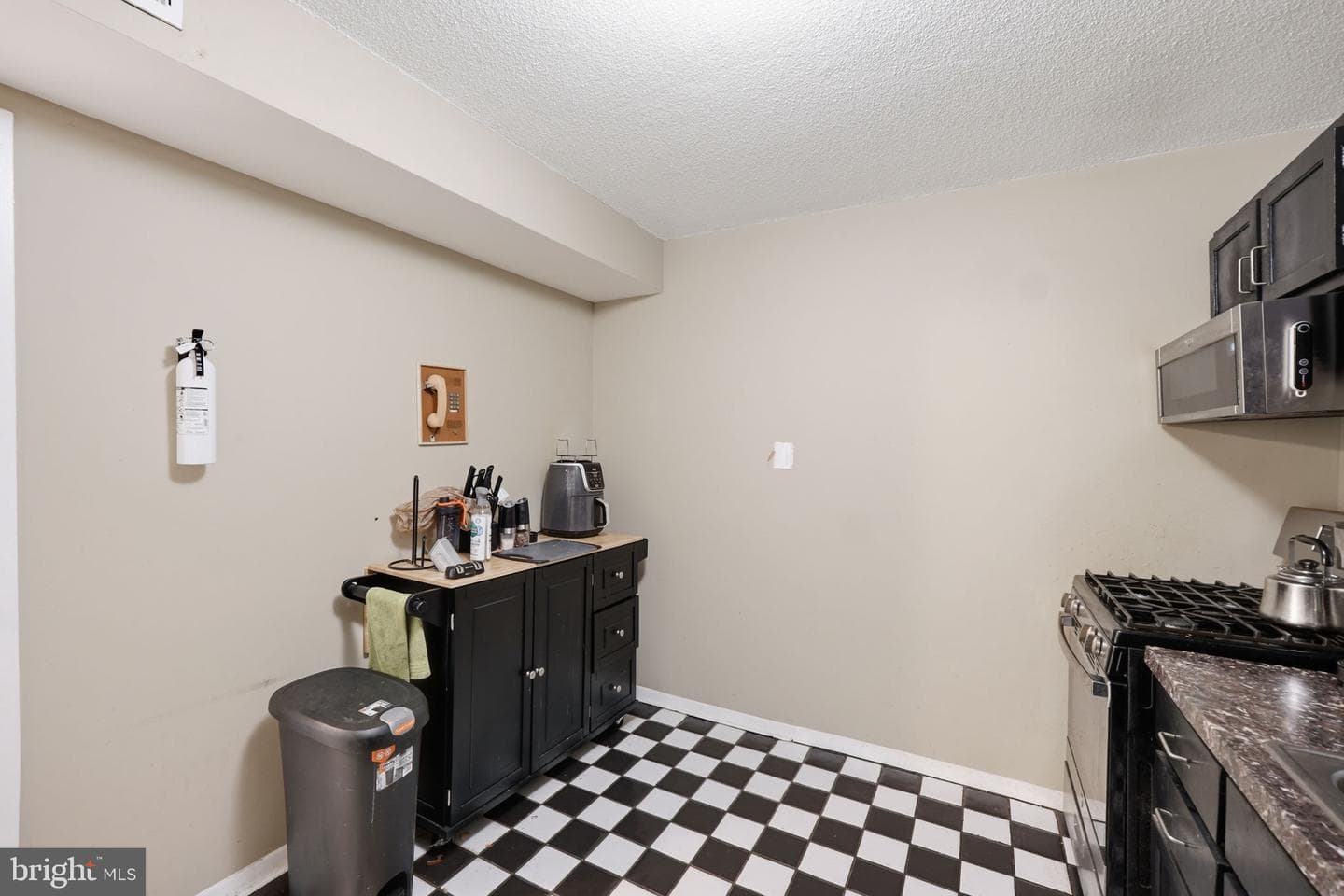 1836 Metzerott Road #904 photo 9